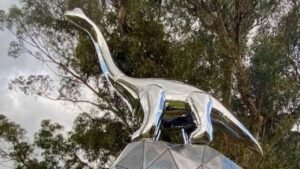 Taupō Dinosaur Sculpture